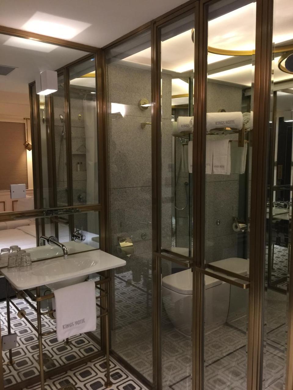 King'S Hotel Хонконг Екстериор снимка