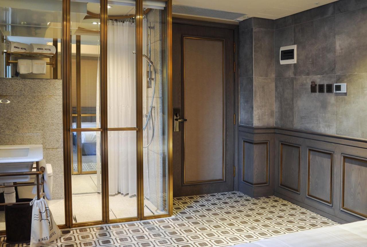 King'S Hotel Хонконг Екстериор снимка